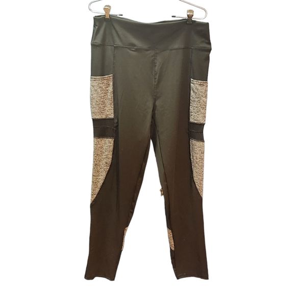 Set of 2 Leggings Women's 2XL with Pockets Black and Black/ Gray - Picture 9 of 10